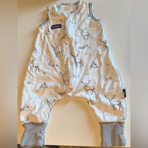 Deer-Themed Kids Sleep Sack - White and Gray